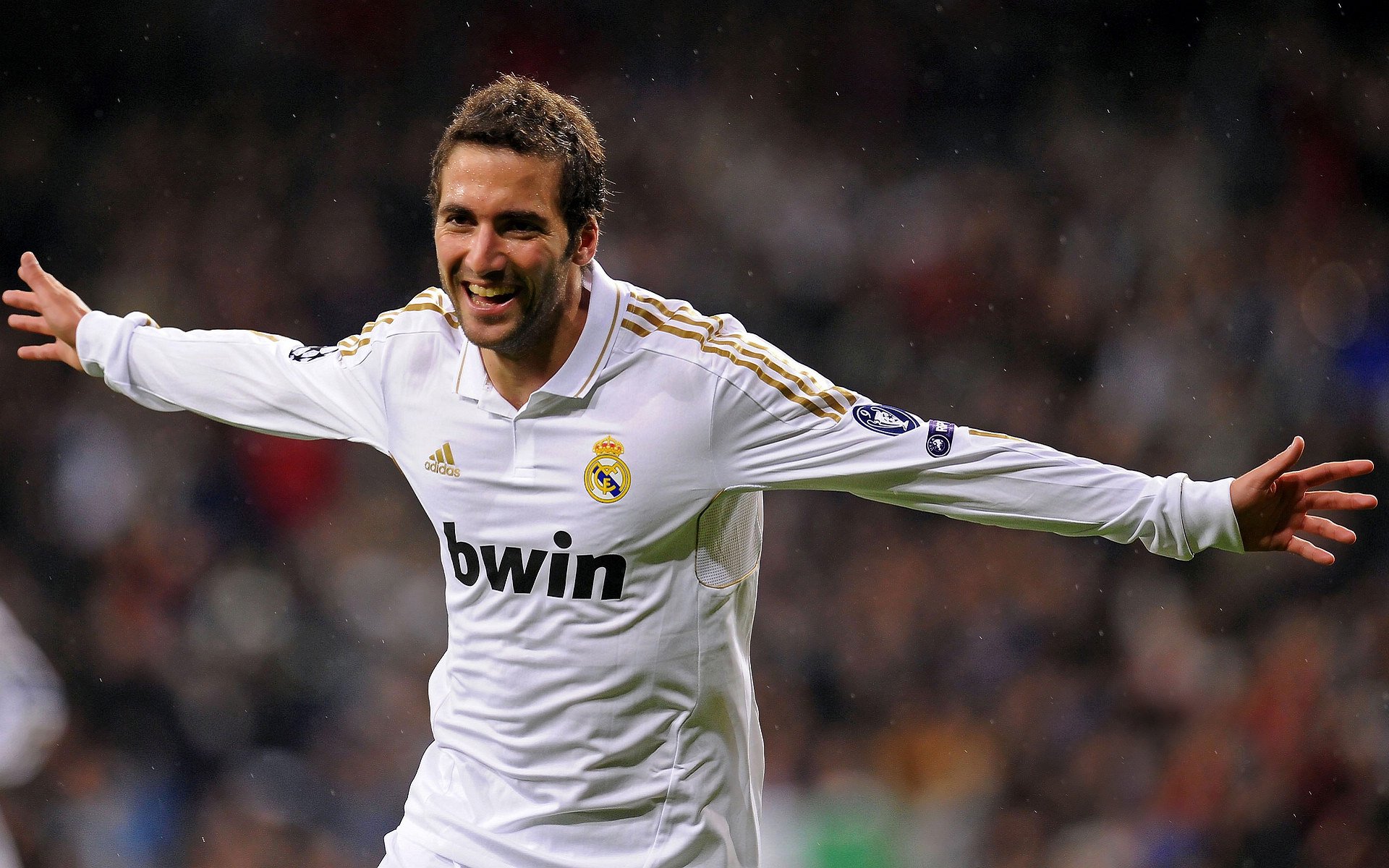 开云体育登陆入口-“安赫尔·巴尔博萨的突破技巧与多面手能力，提升阿根廷美洲狮队的竞争力”